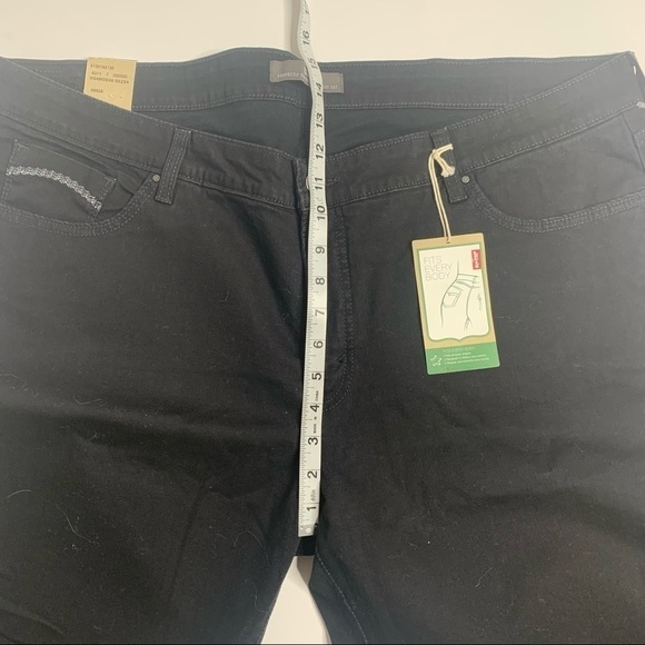 NWT Levi’s 512 Perfectly Shaping Bootcut Black Womens Jeans - Picture 14 of 14